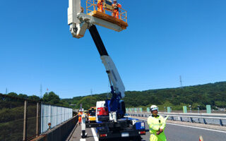 安全パトロール 関越自動車道下り線走行車線規制（太田桐生営業所）