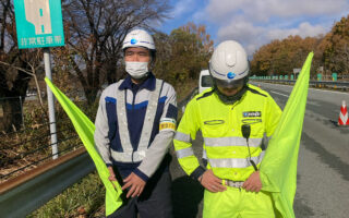 安全パトロール 中央自動車道下り線走行車線規制（甲府営業所）