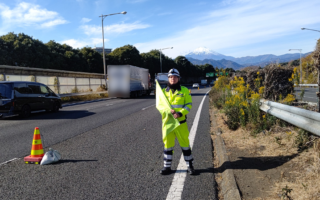 営業所パトロール 東名高速道路下り線右ルート閉鎖（御殿場営業所）